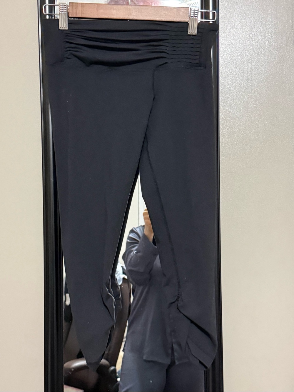 lululemon athletica Black High-Waist Leggings with Textured Waistband